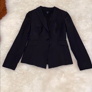 Like new Ann Taylor black blazer/jacket